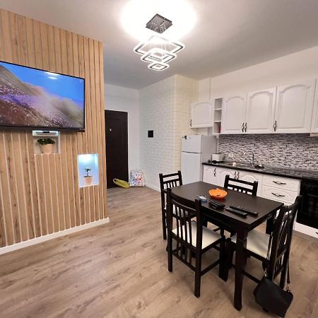 Arteg Apartments Дуррес Екстер'єр фото