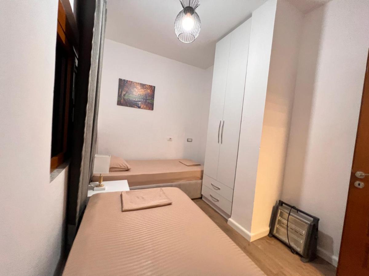 Arteg Apartments Дуррес Екстер'єр фото