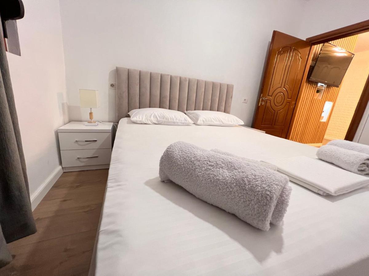 Arteg Apartments Дуррес Екстер'єр фото