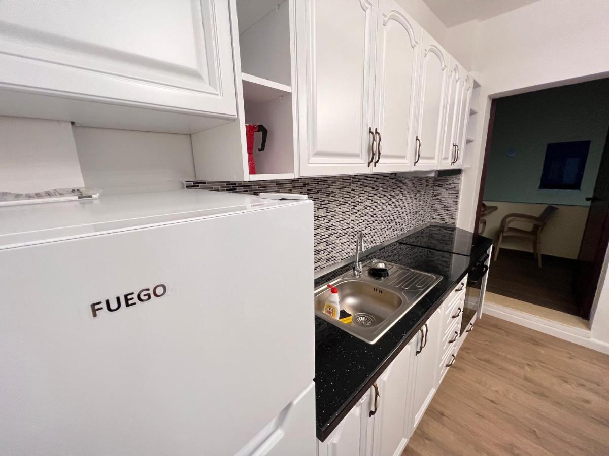 Arteg Apartments Дуррес Екстер'єр фото