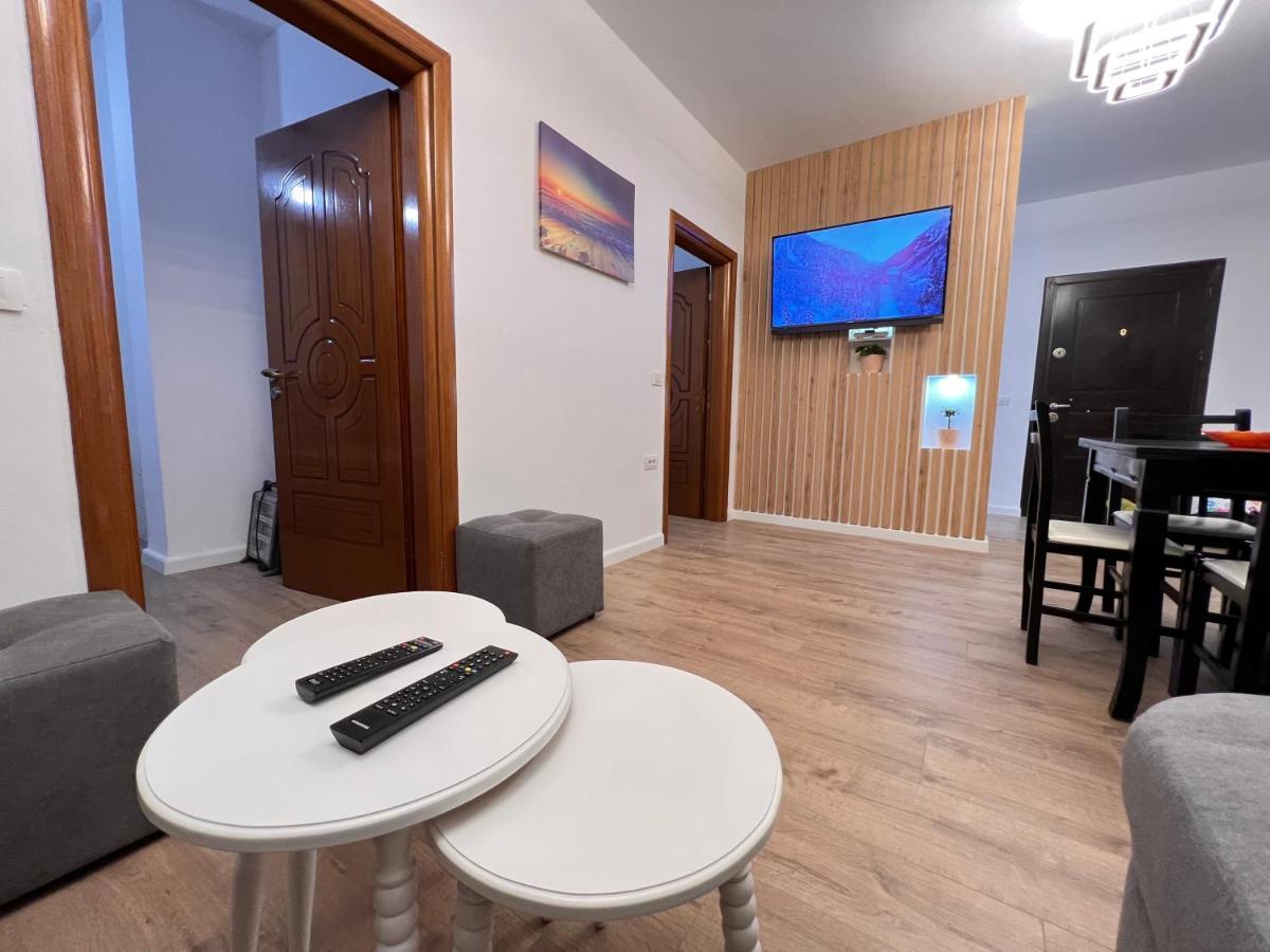 Arteg Apartments Дуррес Екстер'єр фото