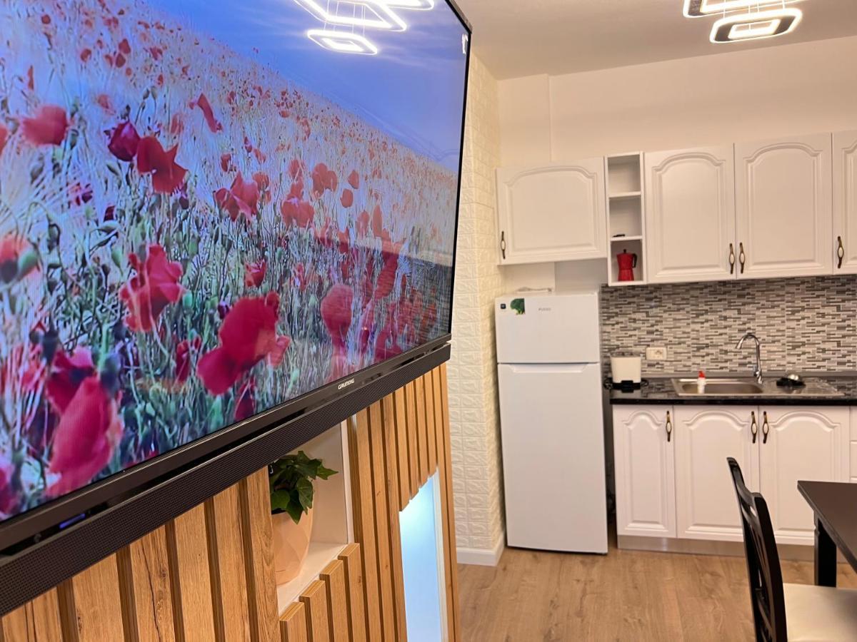 Arteg Apartments Дуррес Екстер'єр фото